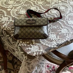 Gucci waist bag. Only worn a few times